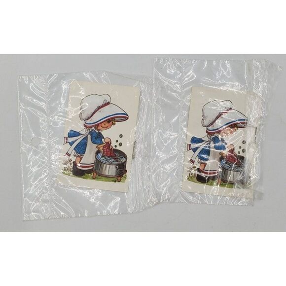 Other - Vintage Art Print Girl Washing Clothes 3" X 2" Set Of 2